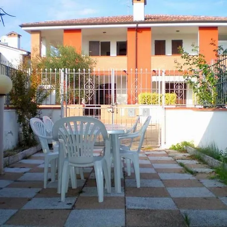 Vila Angela *